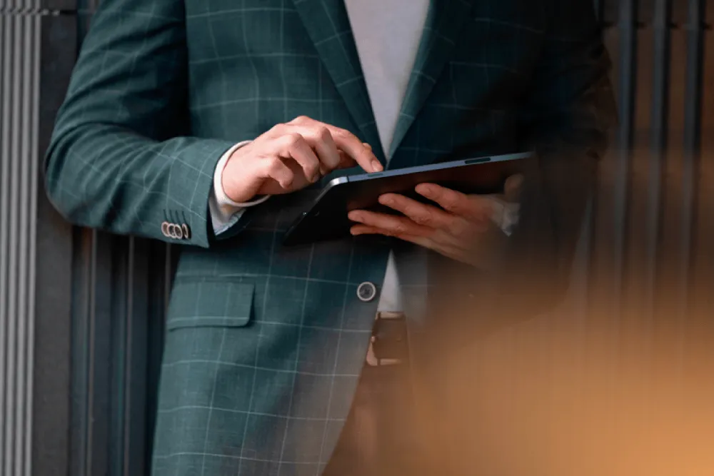 Adela_Burwood_Hero-1